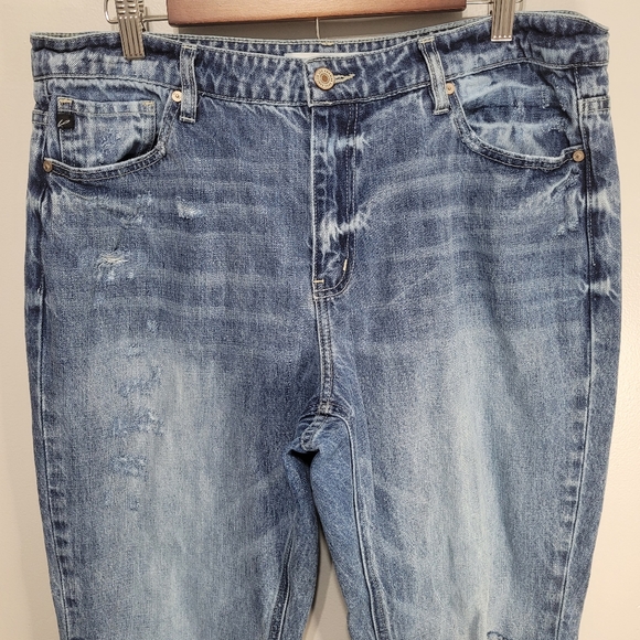 KanCan High Rise Straight Leg Cuffed 100% Cotton Distressed Jeans Size 15/31 - Picture 3 of 16